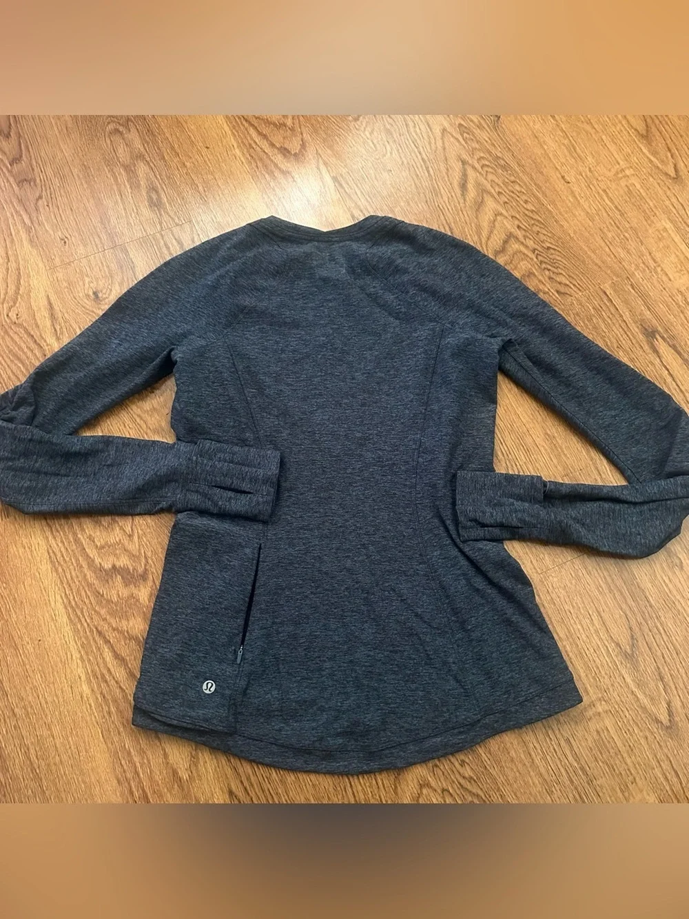 Lululemon Athletica Dark Heather Long Sleeve Athletic Top size 8 sports